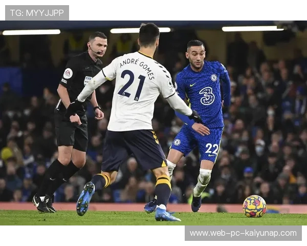 切尔西主场逆转成功，士气全面回升，切尔西主力阵型